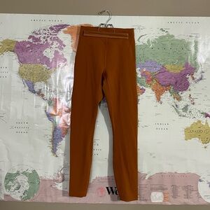 Orange/Brown LuLuLemon Leggings Size Four (4) Like New Condition